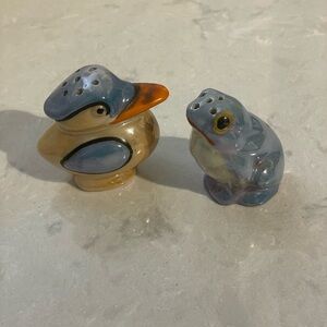 Vintage S&P Shakers Frog Duck Made in Japan